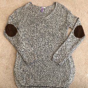 Alya Woven Sweater with Elbow Patches